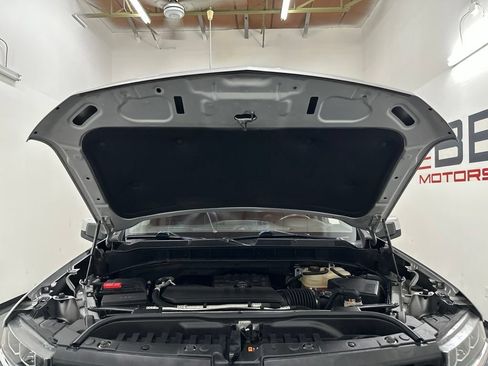Used 2019 Chevrolet Silverado 1500 LT w/ Texas Edition RWD image 5