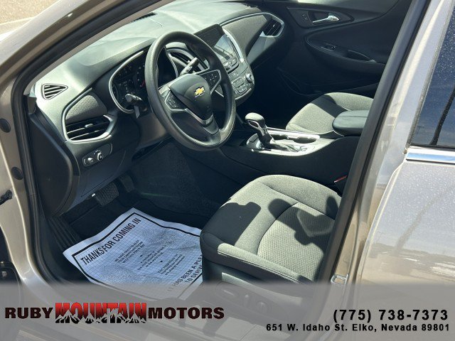 Used 2022 Chevrolet Malibu LT FWD image 10