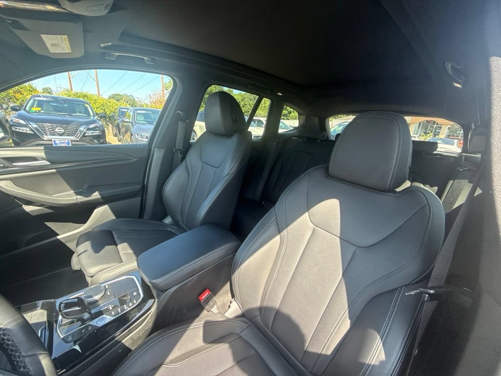 Used 2023 BMW X3 xDrive30i w/ Premium Package w/ZPA AWD/4WD image 15