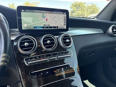 Certified 2022 Mercedes-Benz GLC 300 4MATIC Coupe image 19