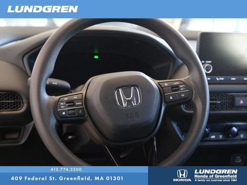 Used 2025 Honda HR-V LX image 17