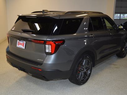 Certified 2025 Ford Explorer ST-Line w/ ST-Line Street Pack