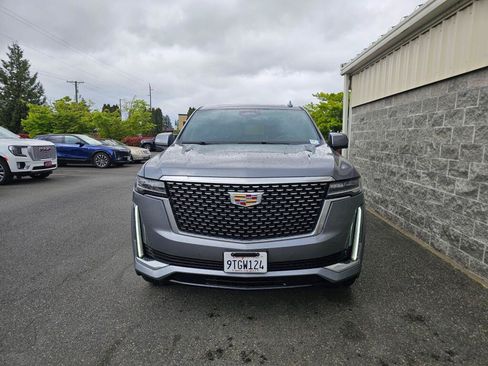 Used 2021 Cadillac Escalade Premium Luxury w/ LPO, Floor Liner Package AWD/4WD image 11