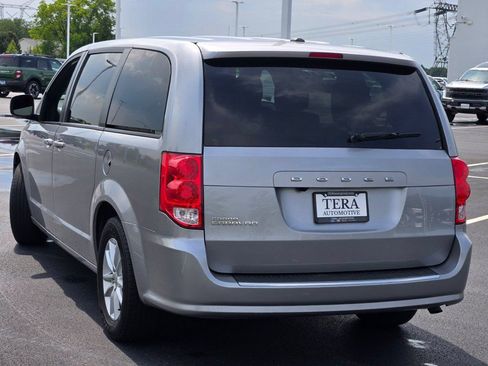 Used 2020 Dodge Grand Caravan SE FWD image 13