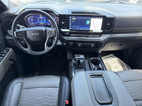 Used 2022 Chevrolet Silverado 1500 ZR2 w/ Technology Package AWD/4WD image 2