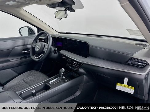New 2026 Nissan Kicks SV w/ SV Premium Package FWD image 27