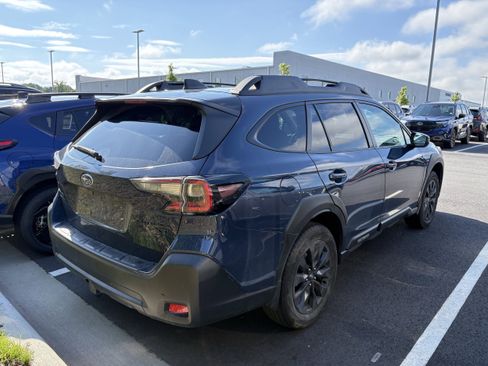 Certified 2024 Subaru Outback Onyx Edition XT AWD/4WD image 6