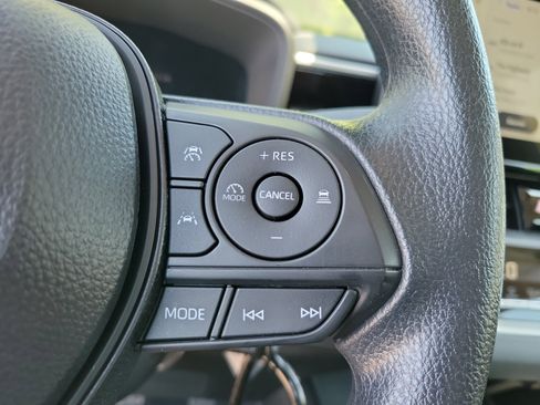 Used 2026 Toyota Corolla LE FWD image 13