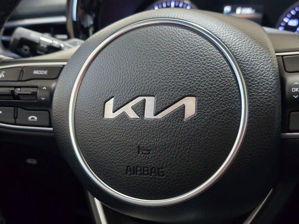 Used 2023 Kia K5 GT-Line AWD/4WD image 21