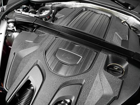 Certified 2024 Porsche Panamera RWD image 13