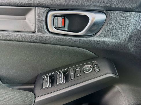 Used 2022 Honda Civic Sport image 16