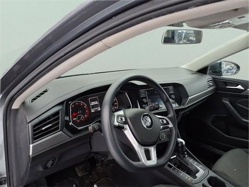 Used 2019 Volkswagen Jetta S w/ Driver Assistance Package image 12