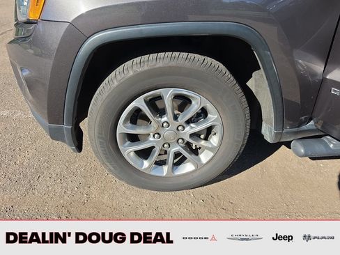 Used 2015 Jeep Grand Cherokee Limited w/ Luxury Group II AWD/4WD image 28