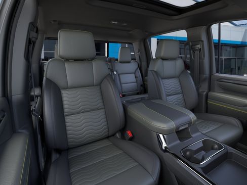 New 2026 Chevrolet Silverado 2500 ZR2 AWD/4WD image 16