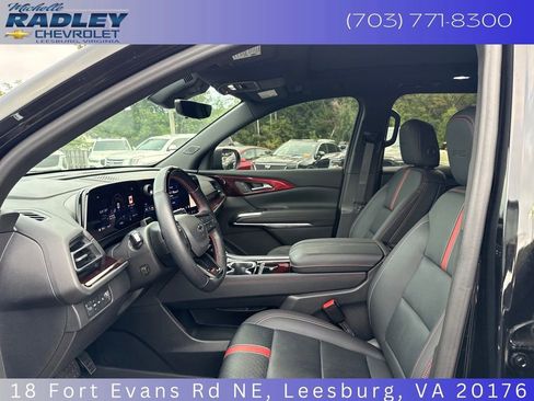 Certified 2024 Chevrolet Traverse RS w/ LPO, Floor Liner Package image 12