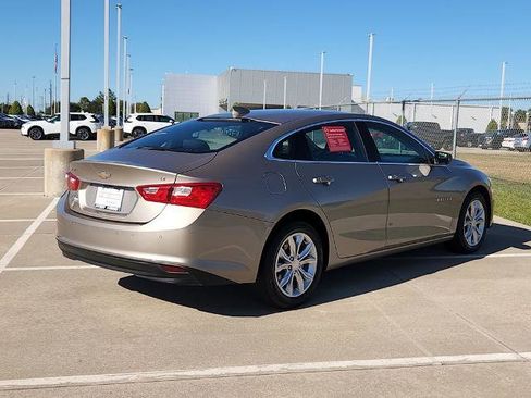 Used 2024 Chevrolet Malibu LT image 5