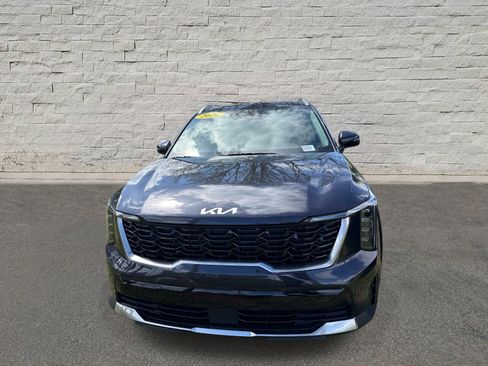 Used 2026 Kia Sorento S w/ S Panoramic Sunroof Package image 2