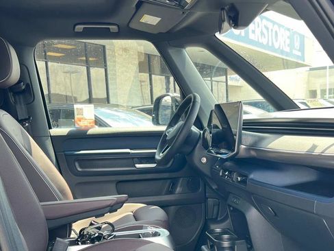 New 2025 Volkswagen ID. Buzz Pro S image 29