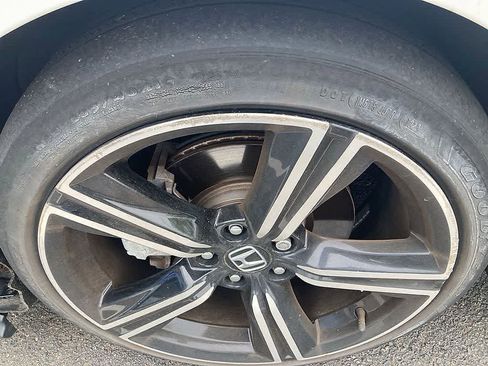 Used 2023 Honda Accord Sport image 12