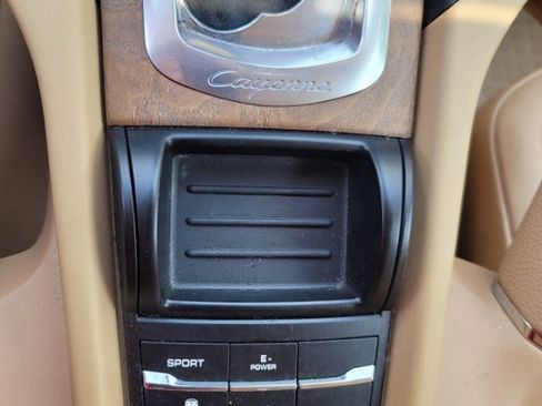 Used 2013 Porsche Cayenne S AWD/4WD image 23