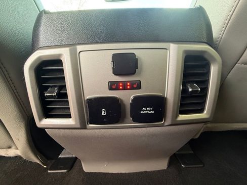 Used 2020 Ford F150 Lariat w/ Equipment Group 502A Luxury image 46