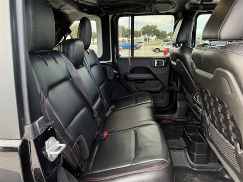 Used 2019 Jeep Wrangler Unlimited Rubicon image 30