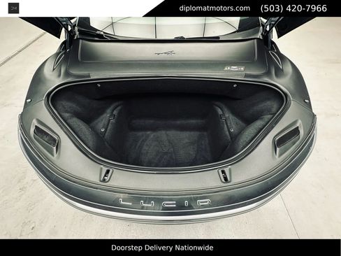 Used 2025 Lucid Air Pure RWD image 48