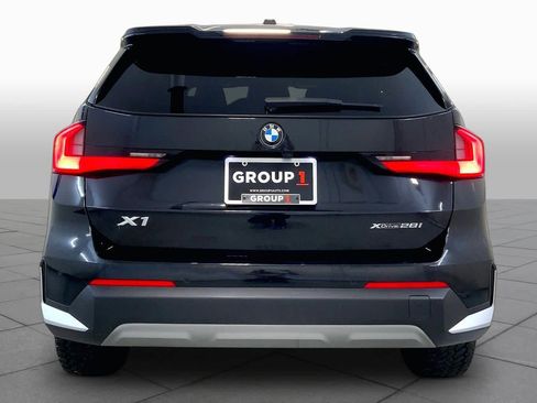 Used 2023 BMW X1 xDrive28i AWD/4WD image 4
