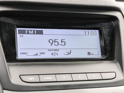 Used 2013 Hyundai Genesis 2.0T image 22