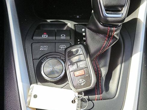 Used 2023 Toyota RAV4 XSE w/ Weather Package AWD/4WD image 11