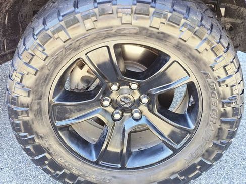 Used 2021 RAM 1500 Big Horn image 10