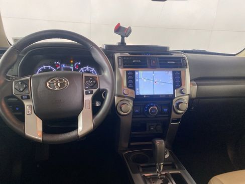 Used 2025 Toyota Tundra SR5 image 32