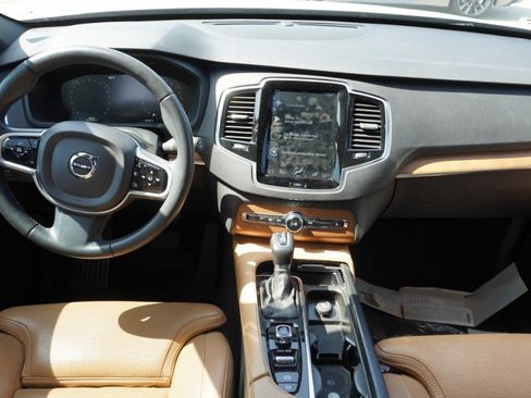 Used 2018 Volvo XC90 T6 Inscription w/ Convenience Package AWD/4WD image 14
