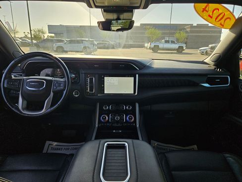 Certified 2024 GMC Yukon Denali w/ Advanced Technology Package AWD/4WD image 17
