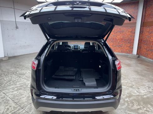 Certified 2022 Ford Edge SEL w/ Convenience Package image 26