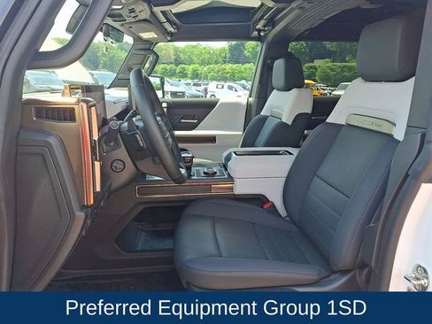 Used 2025 GMC Hummer EV 3X AWD/4WD image 2