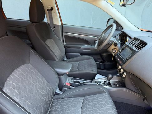 Used 2023 Mitsubishi Outlander Sport ES AWD/4WD image 32