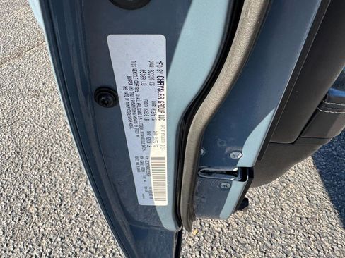 Used 2014 Chrysler 300 S image 19