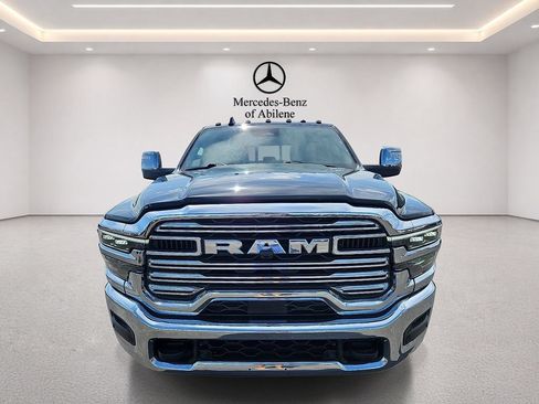 Used 2025 RAM 2500 Laramie AWD/4WD image 12