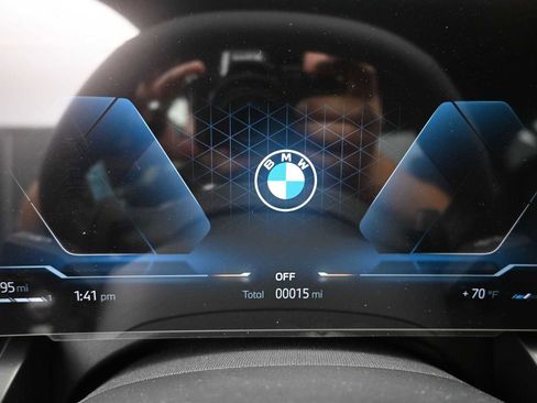 New 2026 BMW 530i RWD image 11