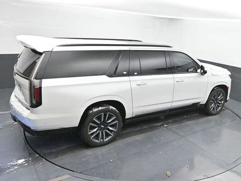 Used 2023 Cadillac Escalade ESV Sport Platinum image 49