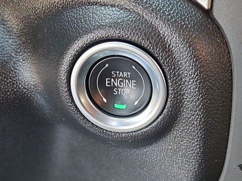 Used 2025 Chevrolet Silverado 1500 Custom RWD image 16