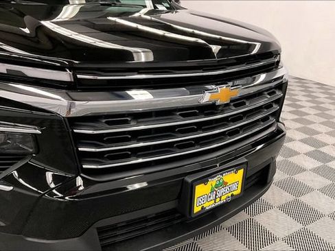 Used 2025 Chevrolet Traverse LT AWD/4WD image 34