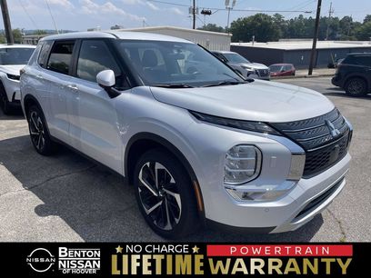 Used 2024 Mitsubishi Outlander SE
