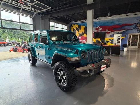 Used 2020 Jeep Wrangler Unlimited Rubicon AWD/4WD image 25