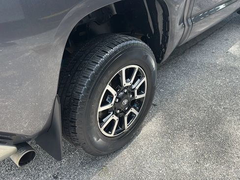 Used 2018 Toyota Tundra SR5 w/ TRD Off Road Package AWD/4WD image 47