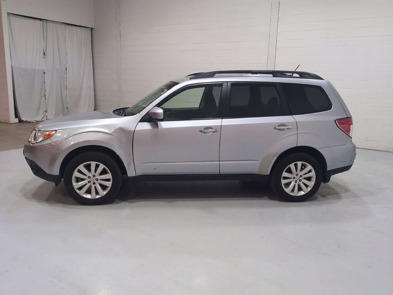 Used 2012 Subaru Forester 2.5X Premium AWD/4WD image 6