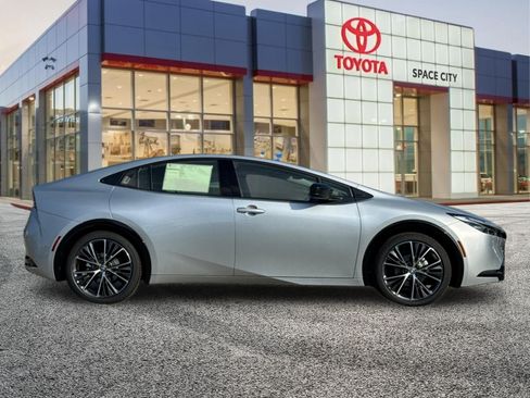 New 2026 Toyota Prius Limited w/ Limited Premium Package FWD image 7