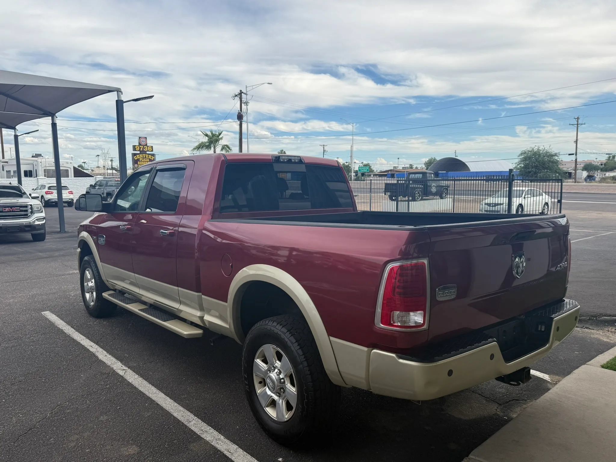 Used 2014 RAM 2500 Longhorn w/ Protection Group AWD/4WD image 5
