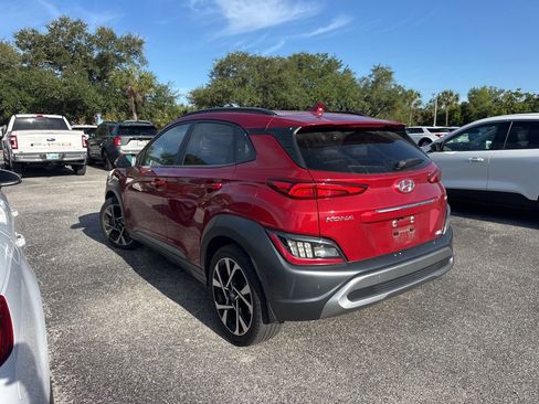 Used 2023 Hyundai Kona Limited FWD image 2
